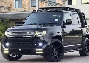 Land Rover Defender 2023 Black