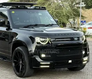 Land Rover Defender 2023 Black