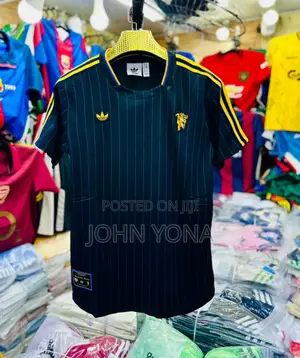 Manchester United Terrace Icons Jersey