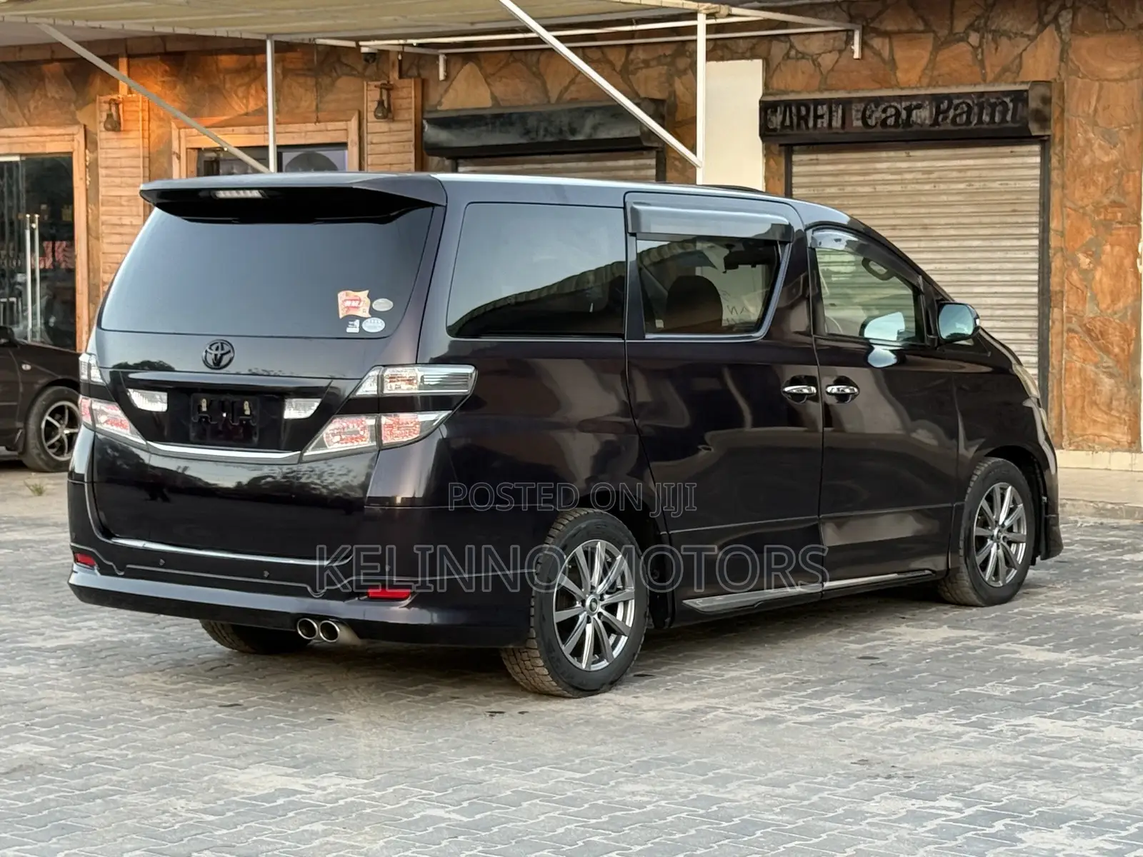 Toyota Vellfire 2008 Maroon