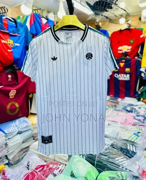 Newcastle United Fc Terrace Icons Jersey in Off-White.