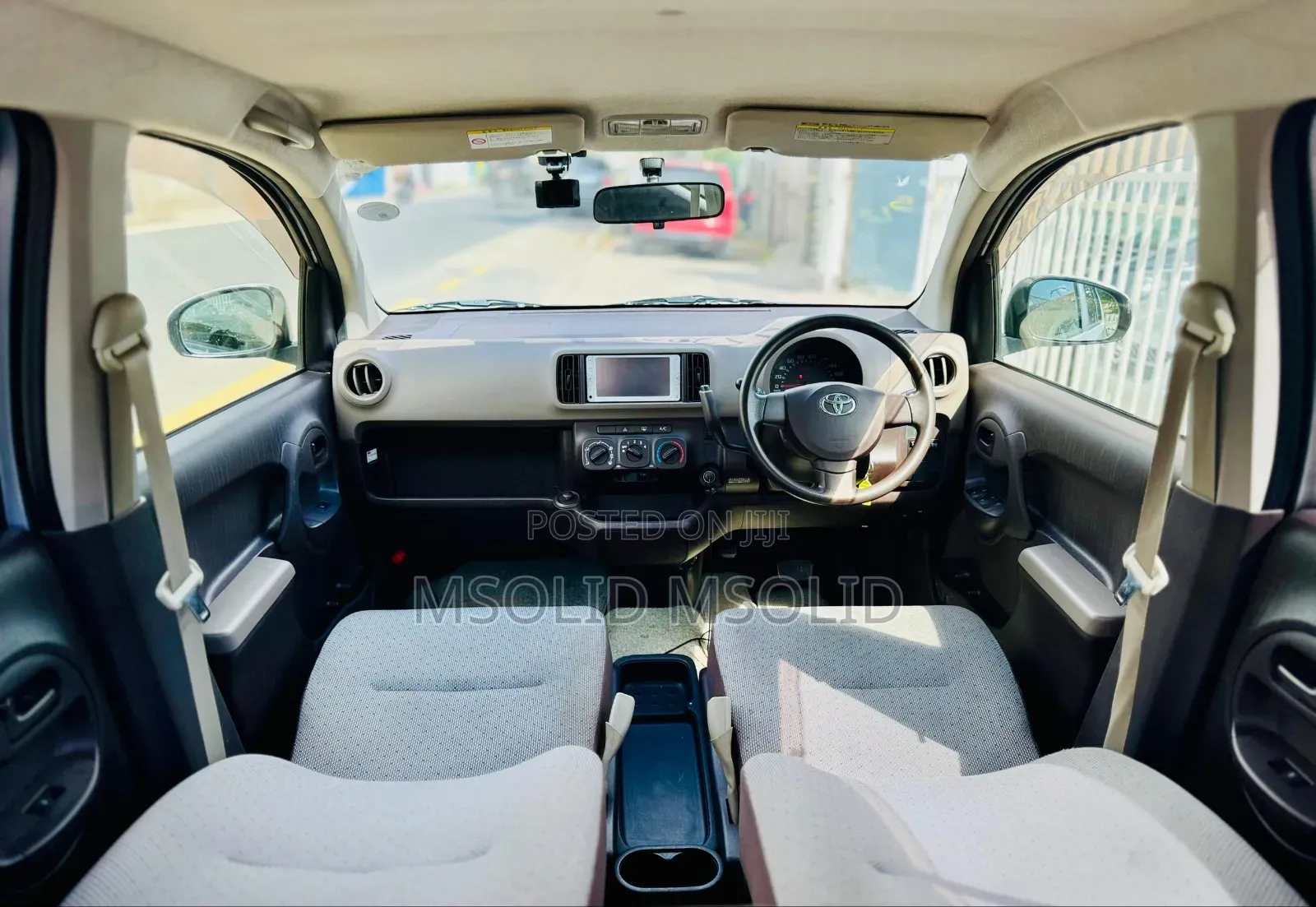 Toyota Passo 2014 Silver