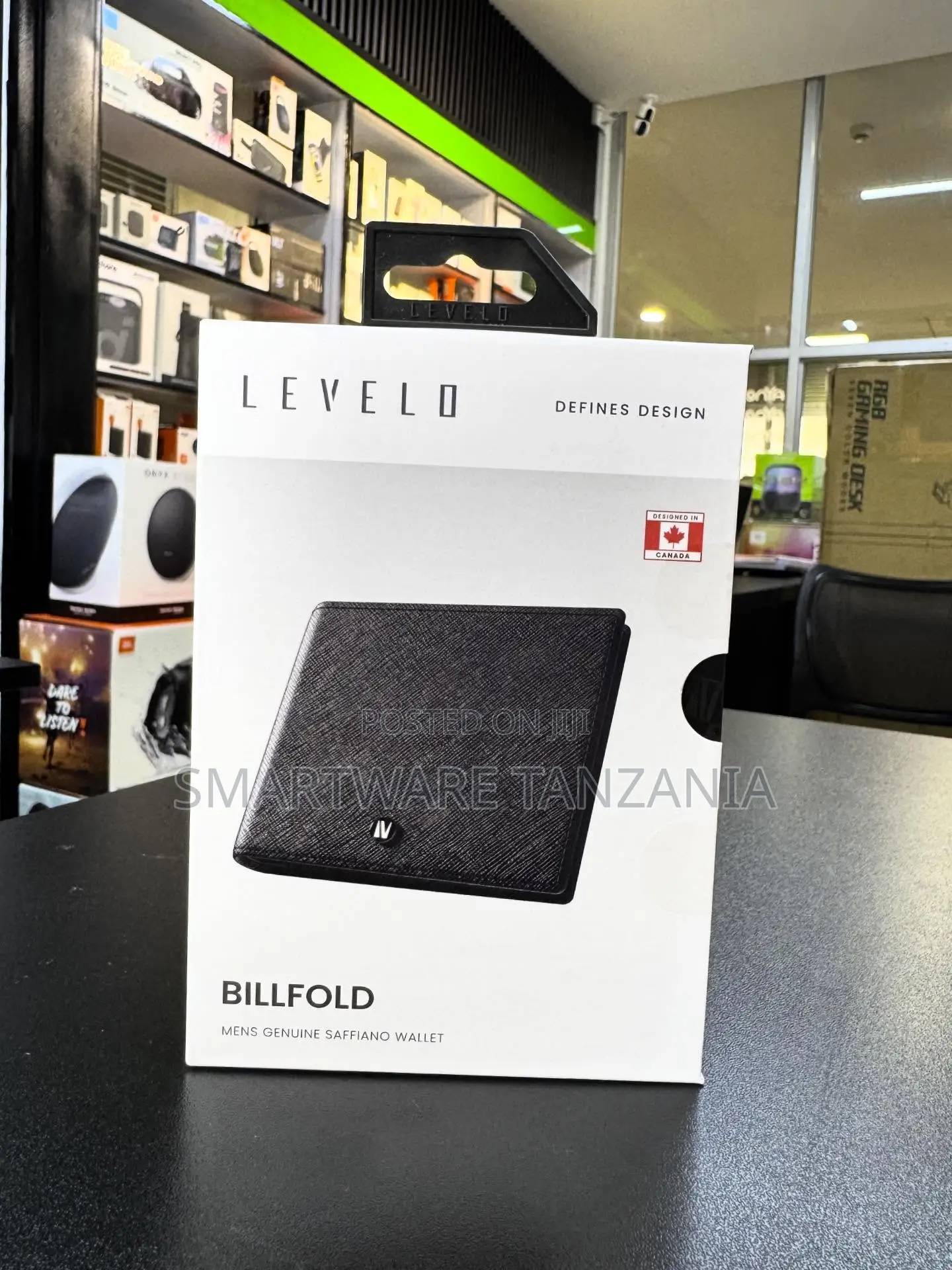 Leveld Billfold Black Saffiano Leather Wallet Men Canada Design