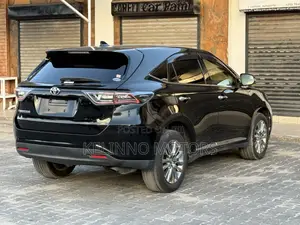 Toyota Harrier 2016 Black
