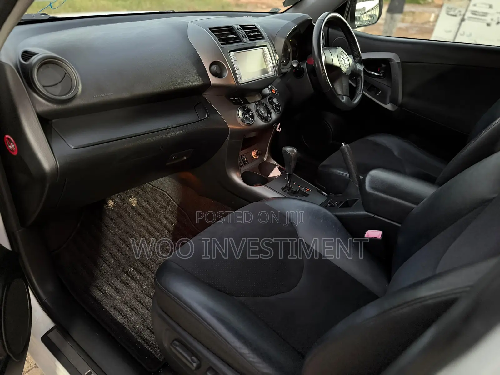 Toyota Vanguard 2009 White