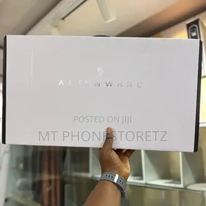 New Laptop Dell Alienware M16 R2 32GB Intel Core Ultra 9 SSD 1T