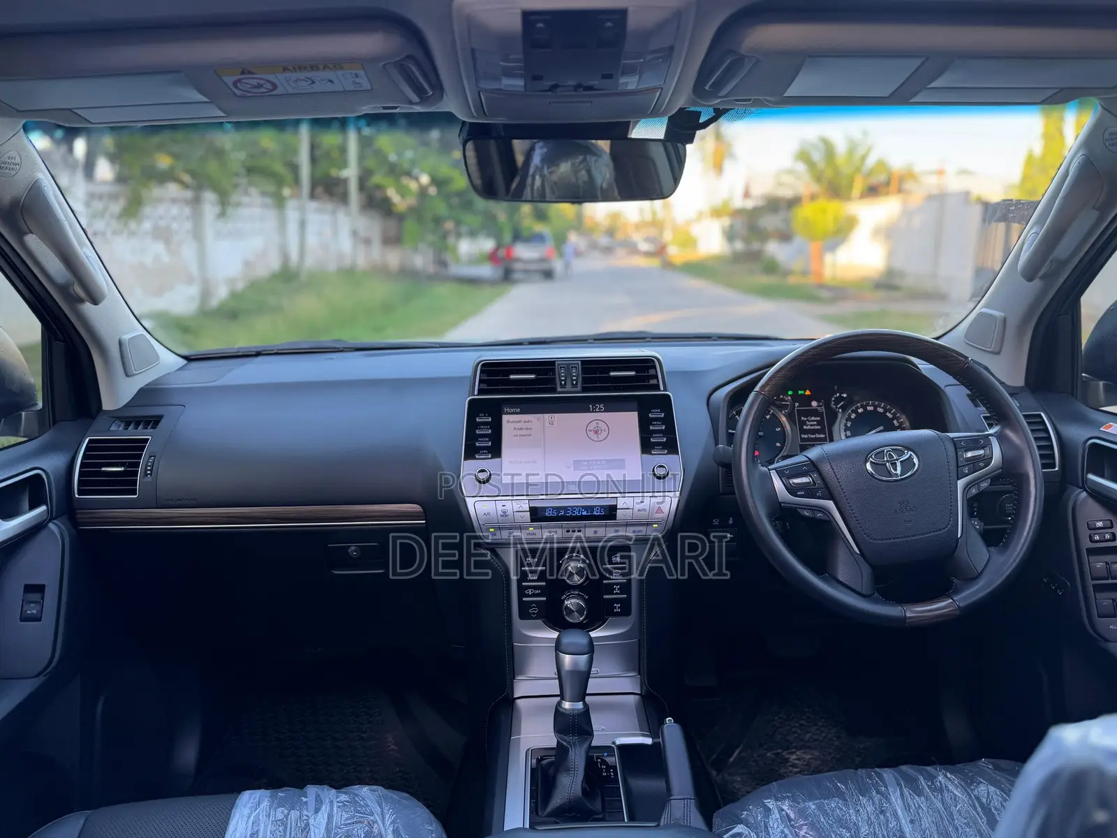 Toyota Land Cruiser Prado 2.8 2023 White
