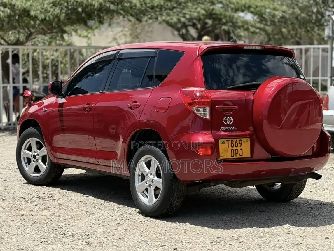 Toyota RAV4 2007 Red
