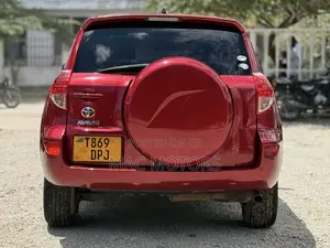 Toyota RAV4 2007 Red