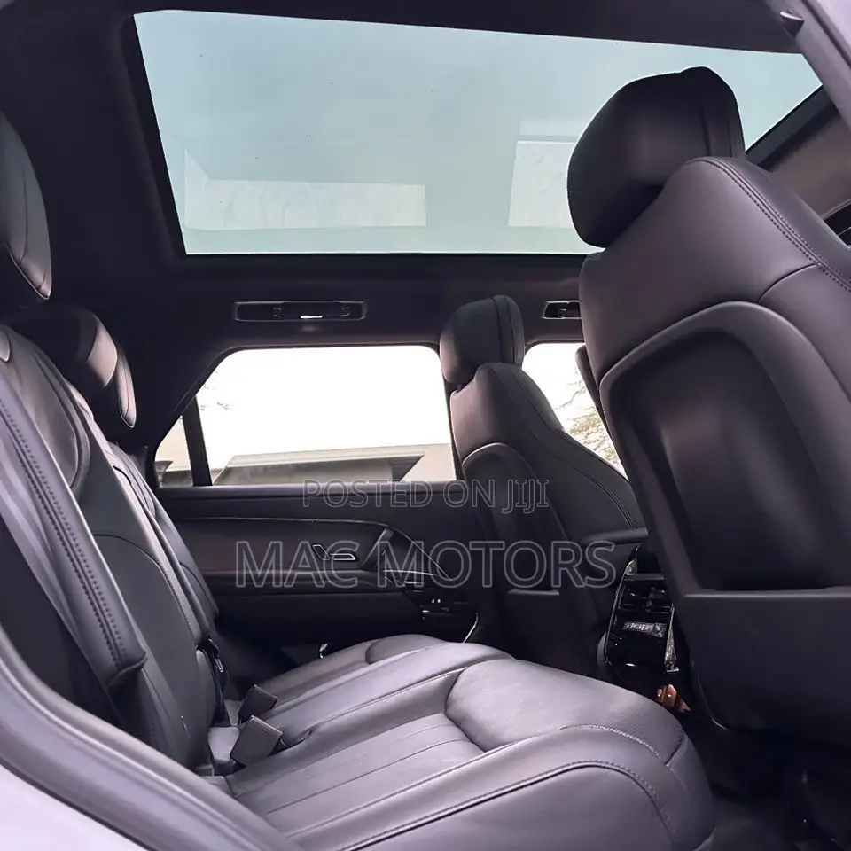 Land Rover Range Rover Sport 2023 White