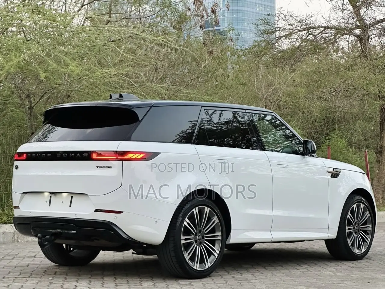 Land Rover Range Rover Sport 2023 White