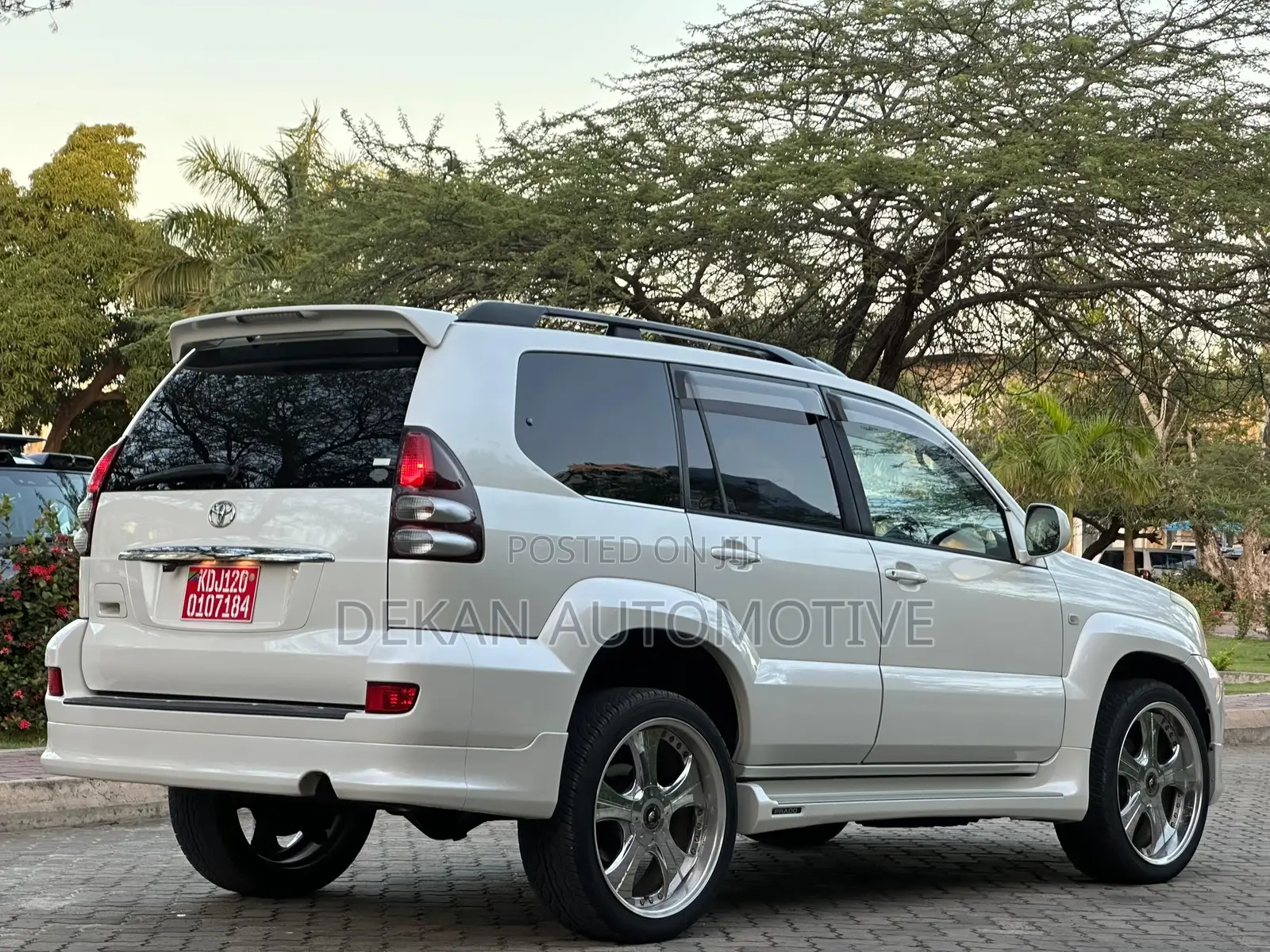Toyota Land Cruiser Prado 3.0 D-4D 5dr 2007 White