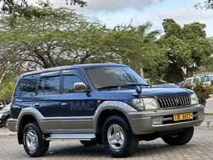 Toyota Land Cruiser Prado 2001 Blue