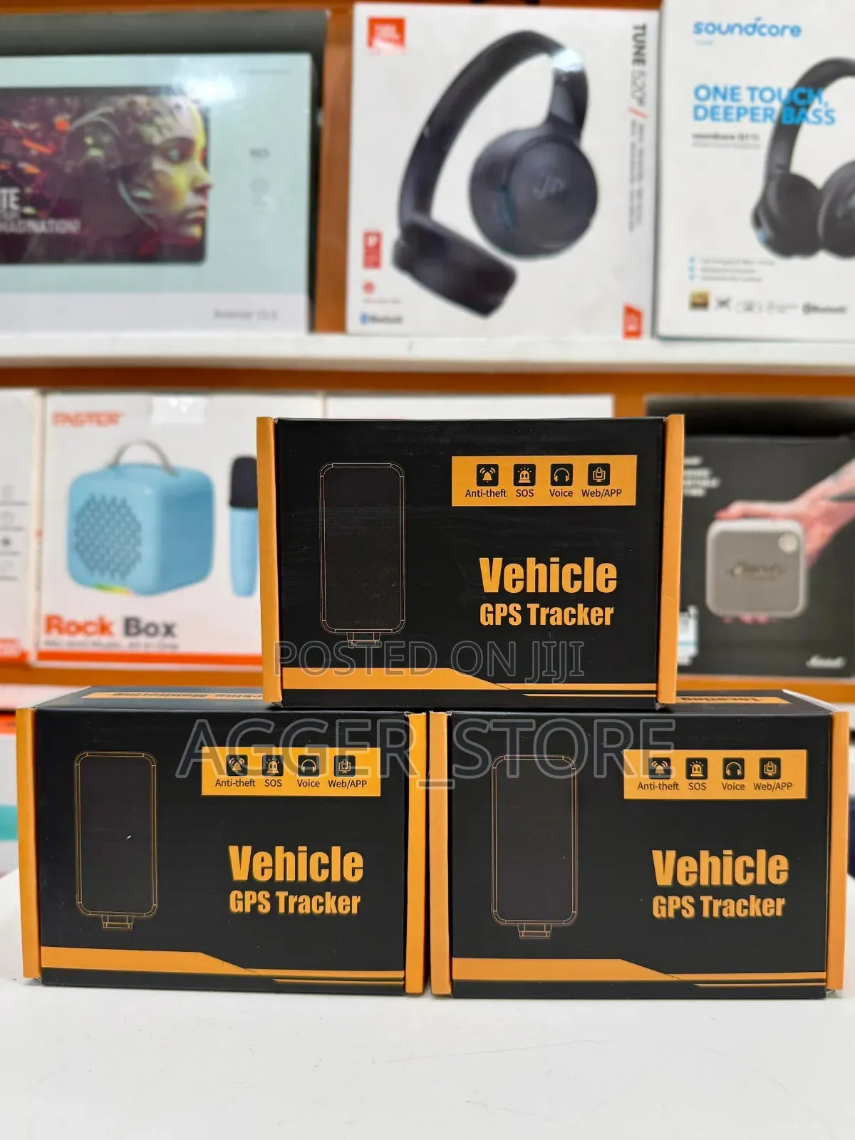 Vehicle GPS Tracker •Alarm •Voice Recorder •Cable