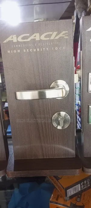 Acacia Lock