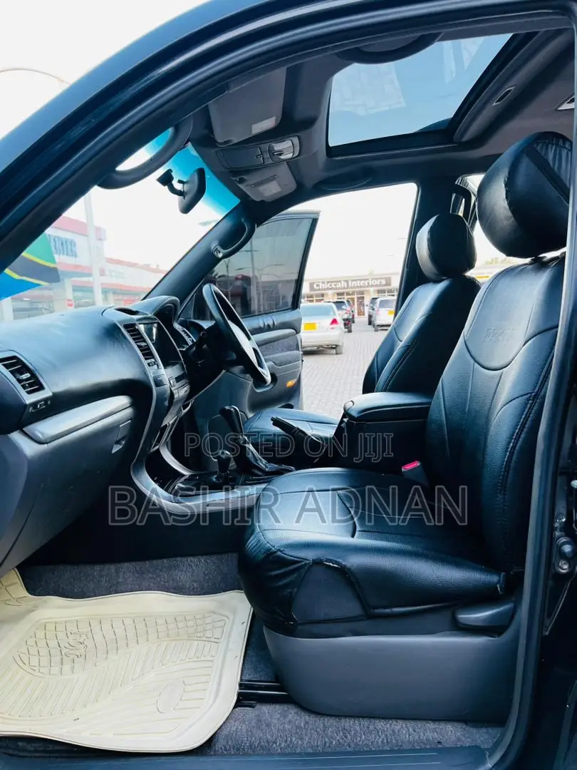 Toyota Land Cruiser Prado 2.7 5dr 2004 Black