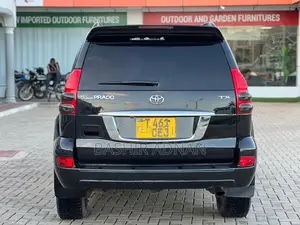 Toyota Land Cruiser Prado 2.7 5dr 2004 Black