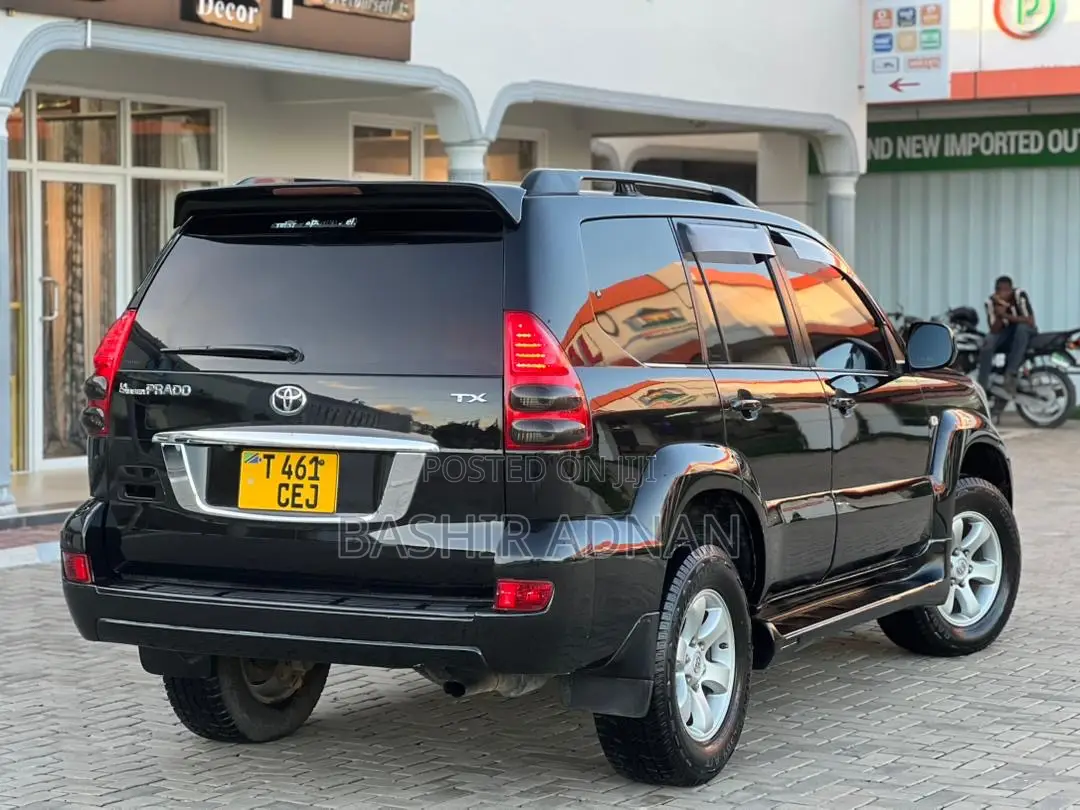 Toyota Land Cruiser Prado 2.7 5dr 2004 Black