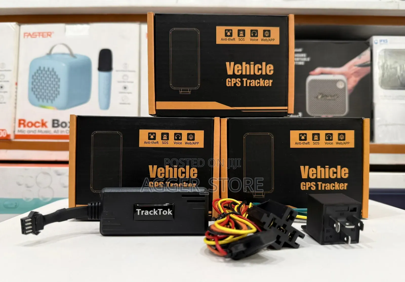 Vehicle GPS Tracker •Alarm •Voice Recorder •Cable