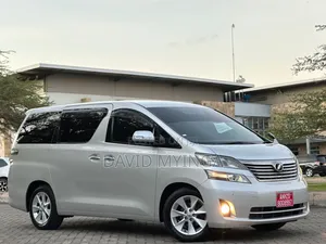 Toyota Vellfire 2009 Silver