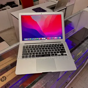 Laptop Apple MacBook Air 2017 8GB Intel Core I5 SSD 128GB