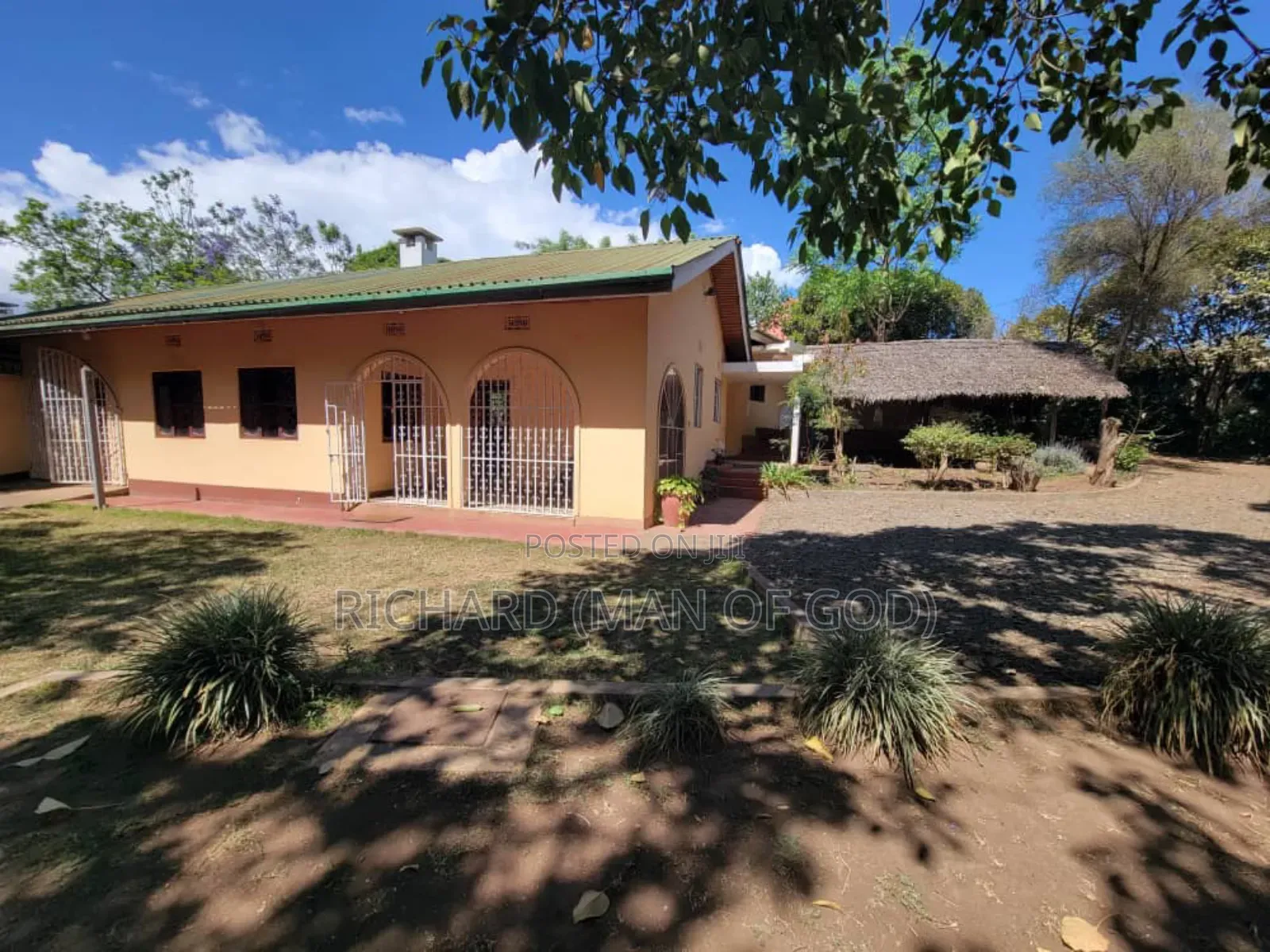 3bdrm Bungalow in Arusha for rent