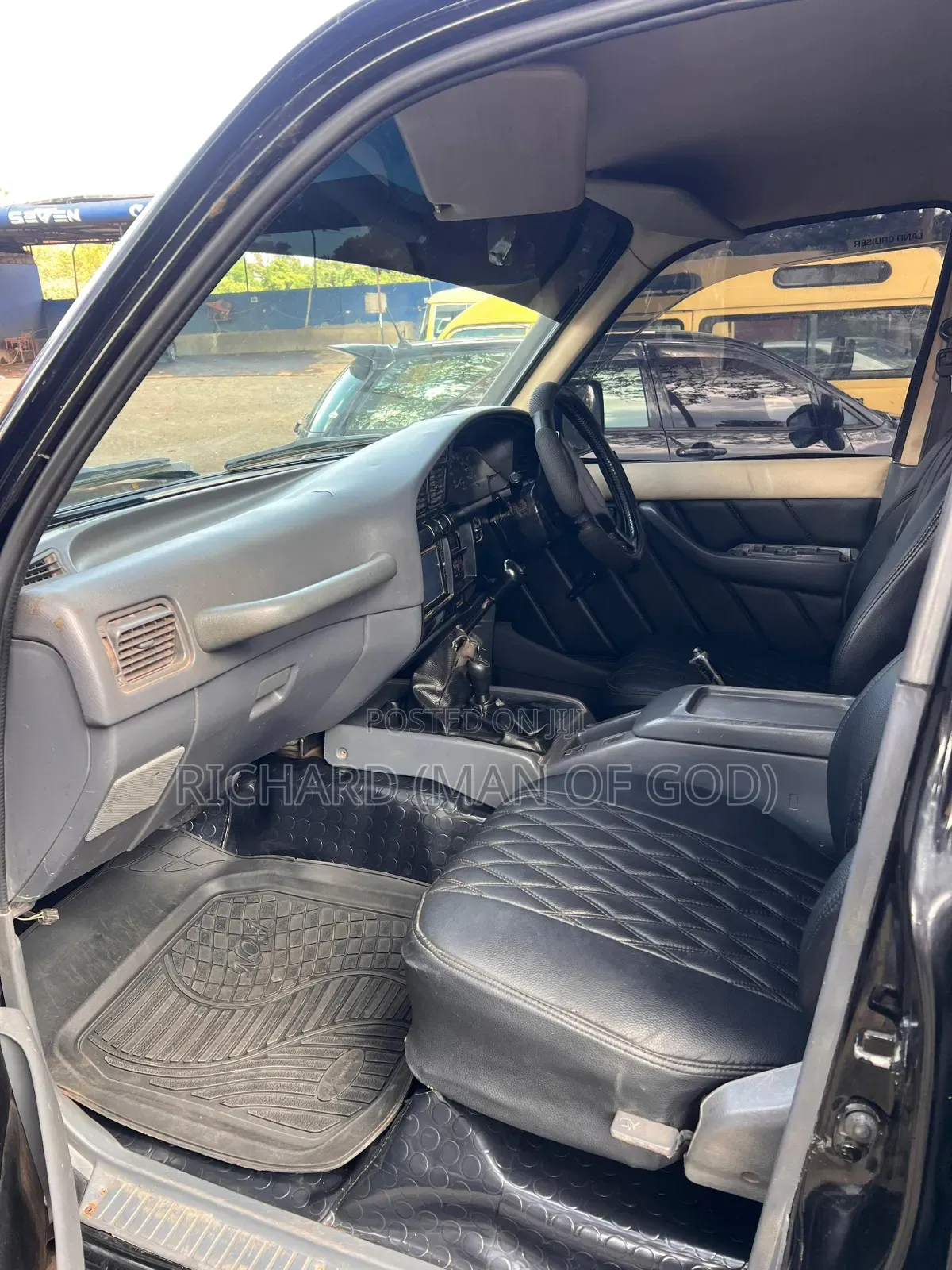 Toyota Land Cruiser 1996 Black