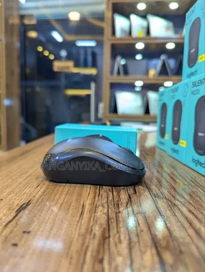Logitech Silent M220 Wireless Mouse