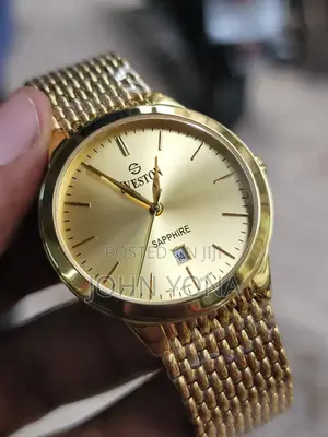Sveston Sv-9768 Gold-Toned Analog Watch With a Sapphire Crystal Face