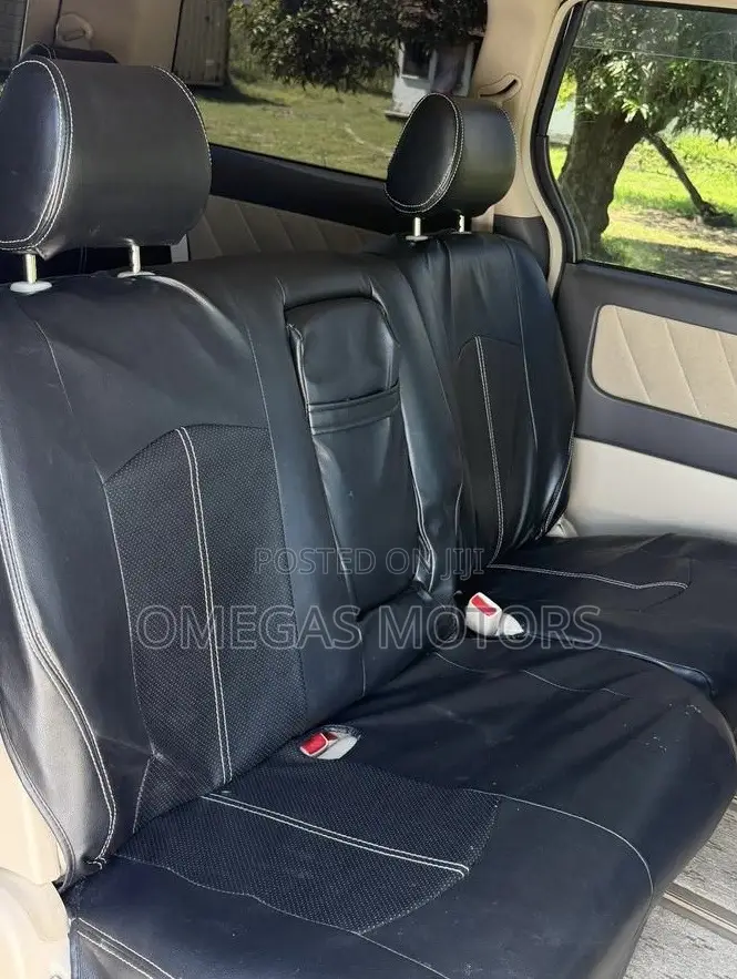 Toyota Alphard 2005 Pearl