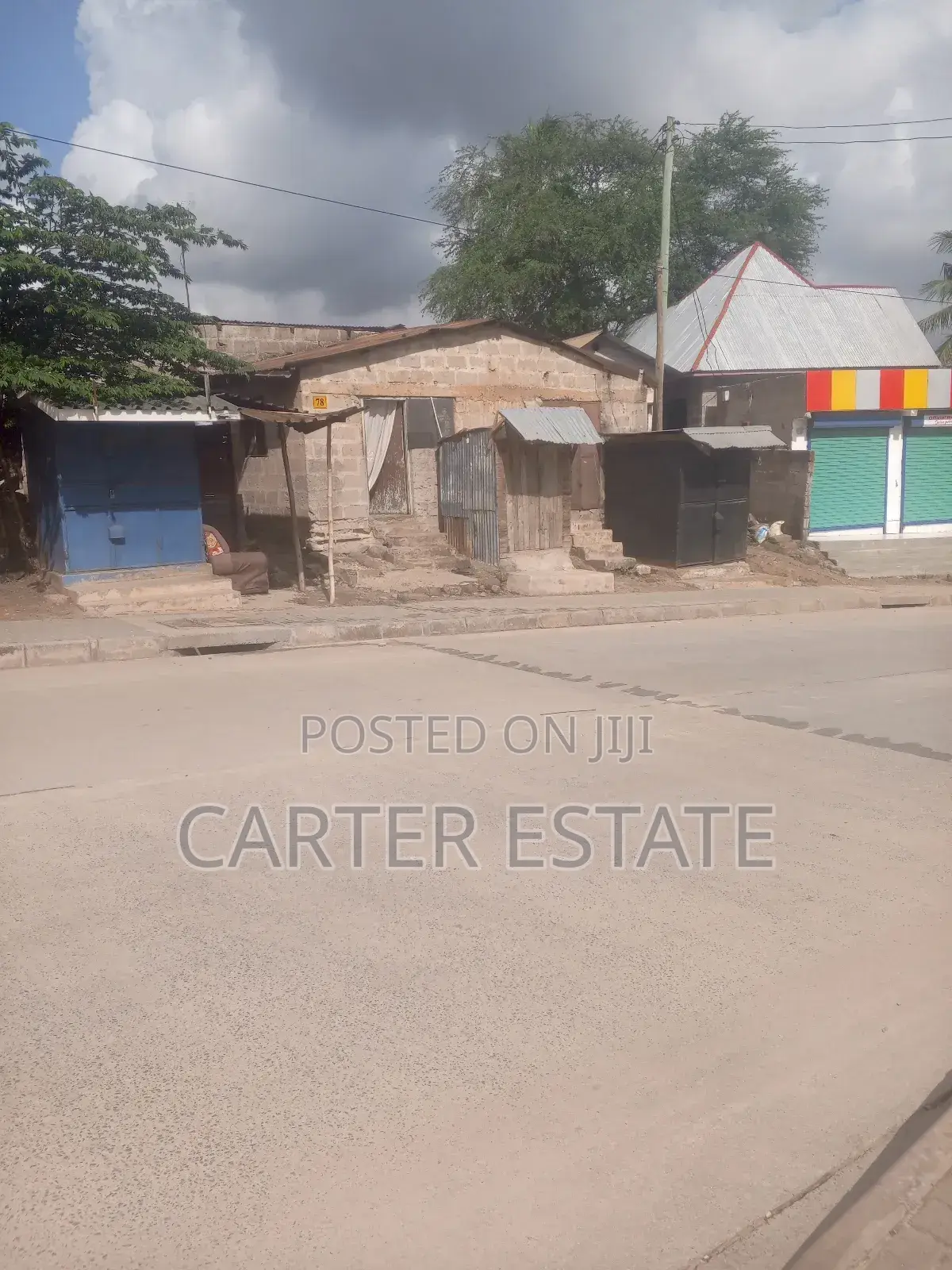 12bdrm House in Carter Estate, Kimara for sale