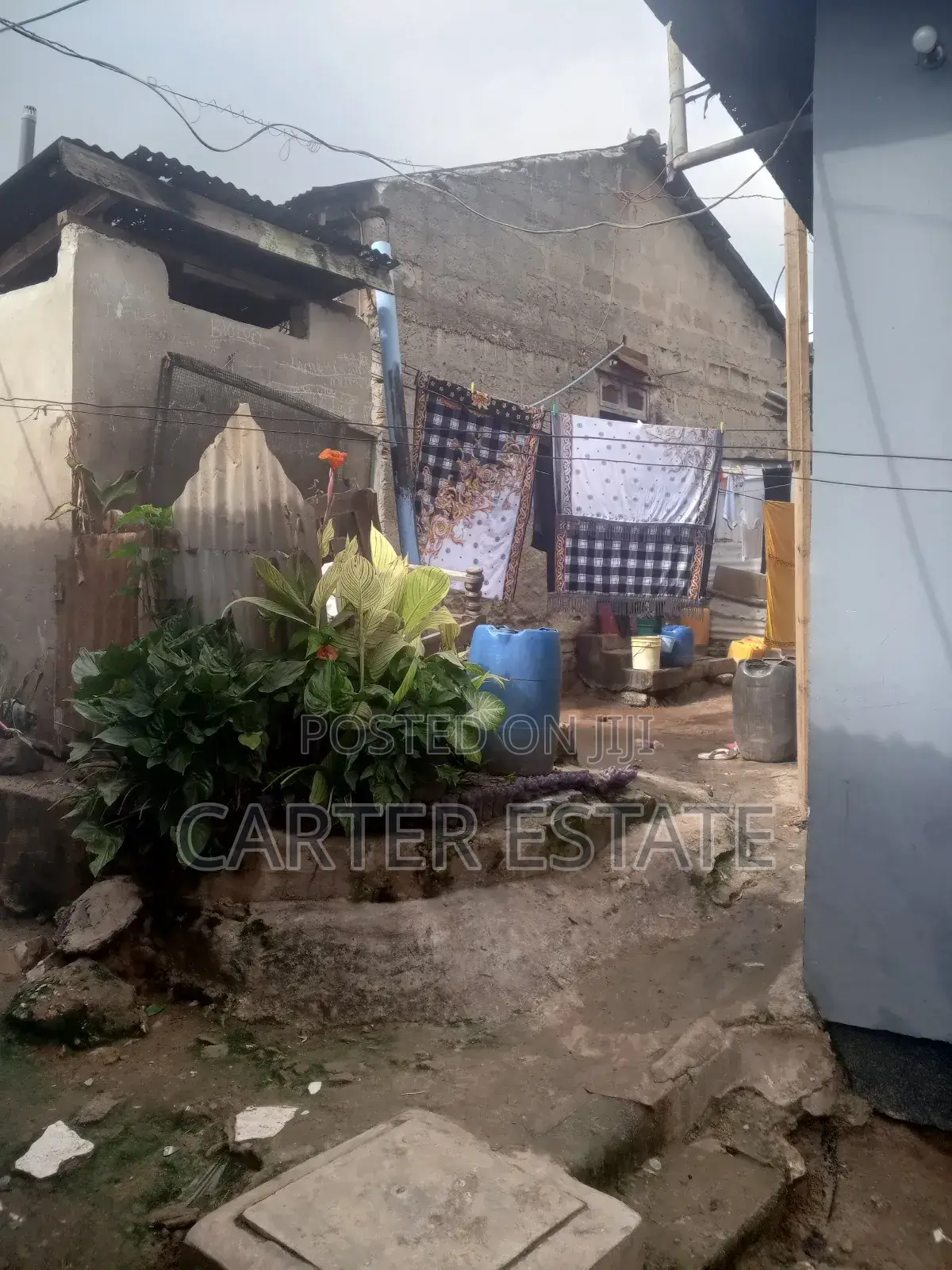 12bdrm House in Carter Estate, Kimara for sale