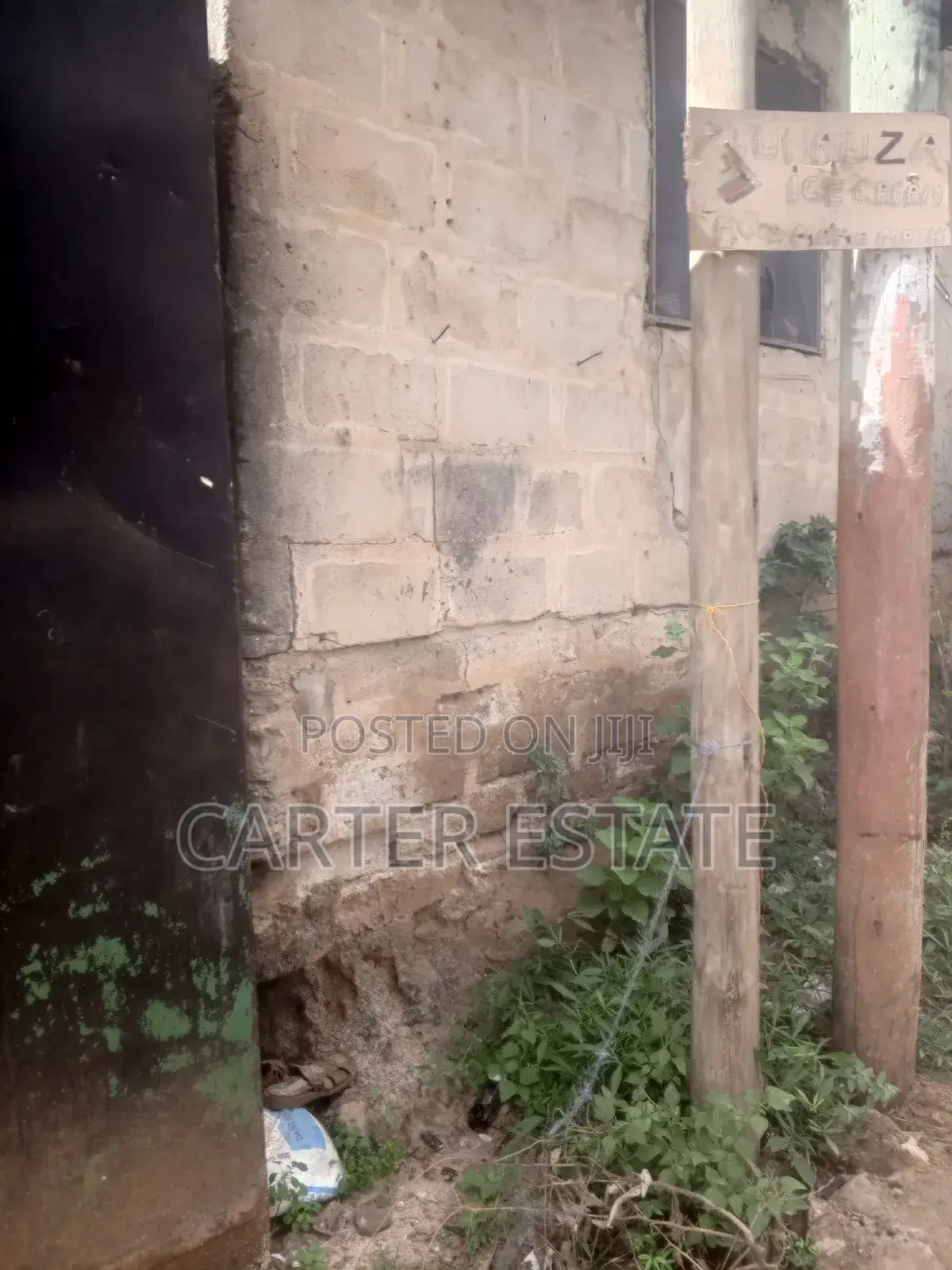 12bdrm House in Carter Estate, Kimara for sale