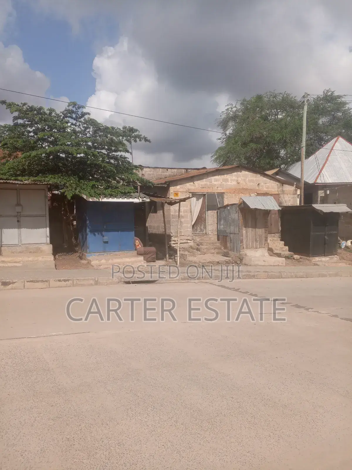 12bdrm House in Carter Estate, Kimara for sale