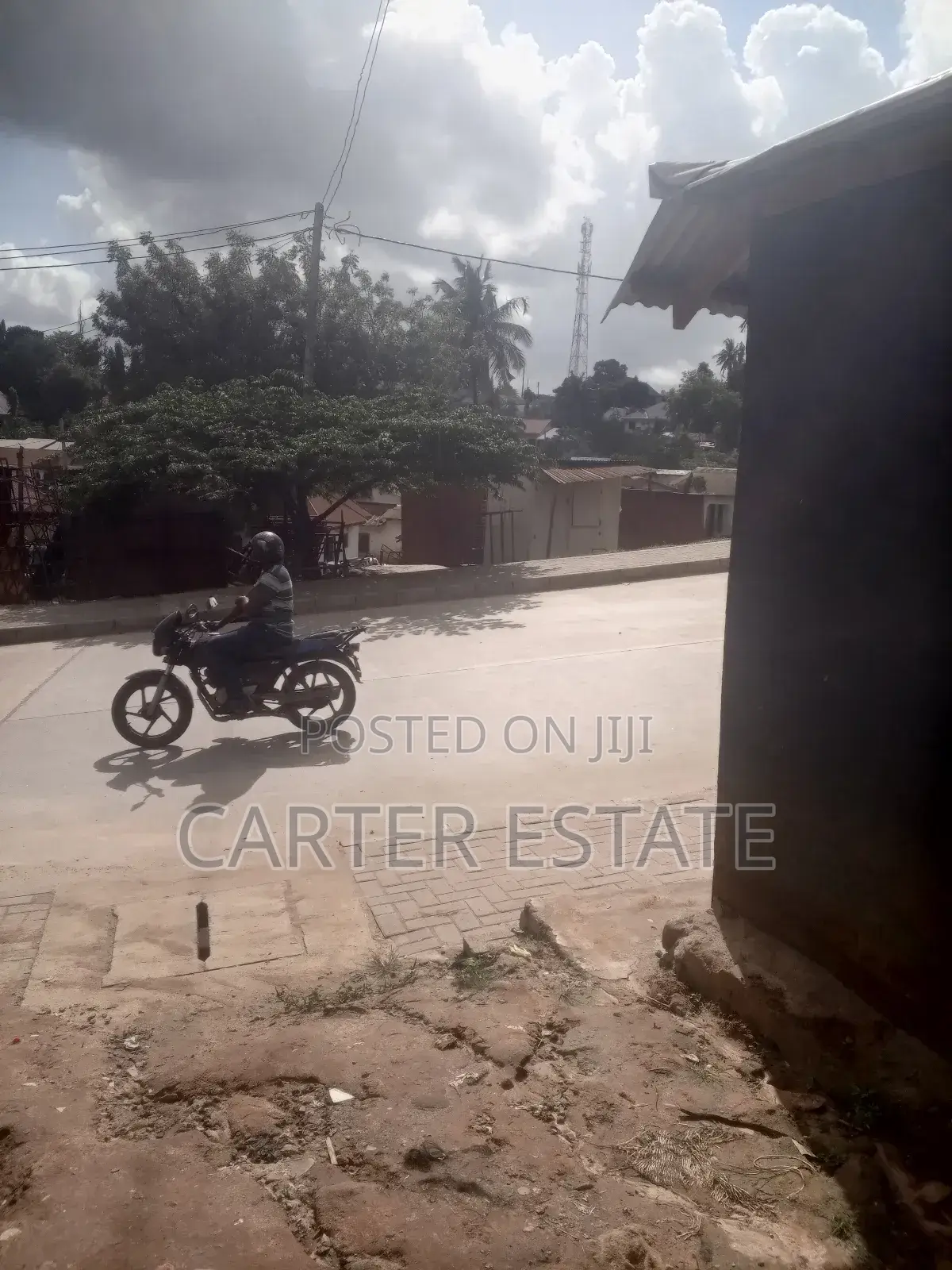 12bdrm House in Carter Estate, Kimara for sale