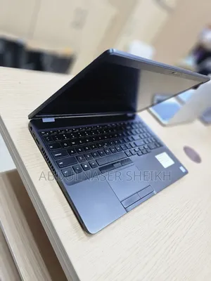 Laptop Dell Latitude 5550 16GB Intel Core I7 SSD 512GB