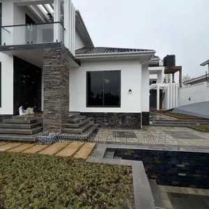 5bdrm House in Goba for sale