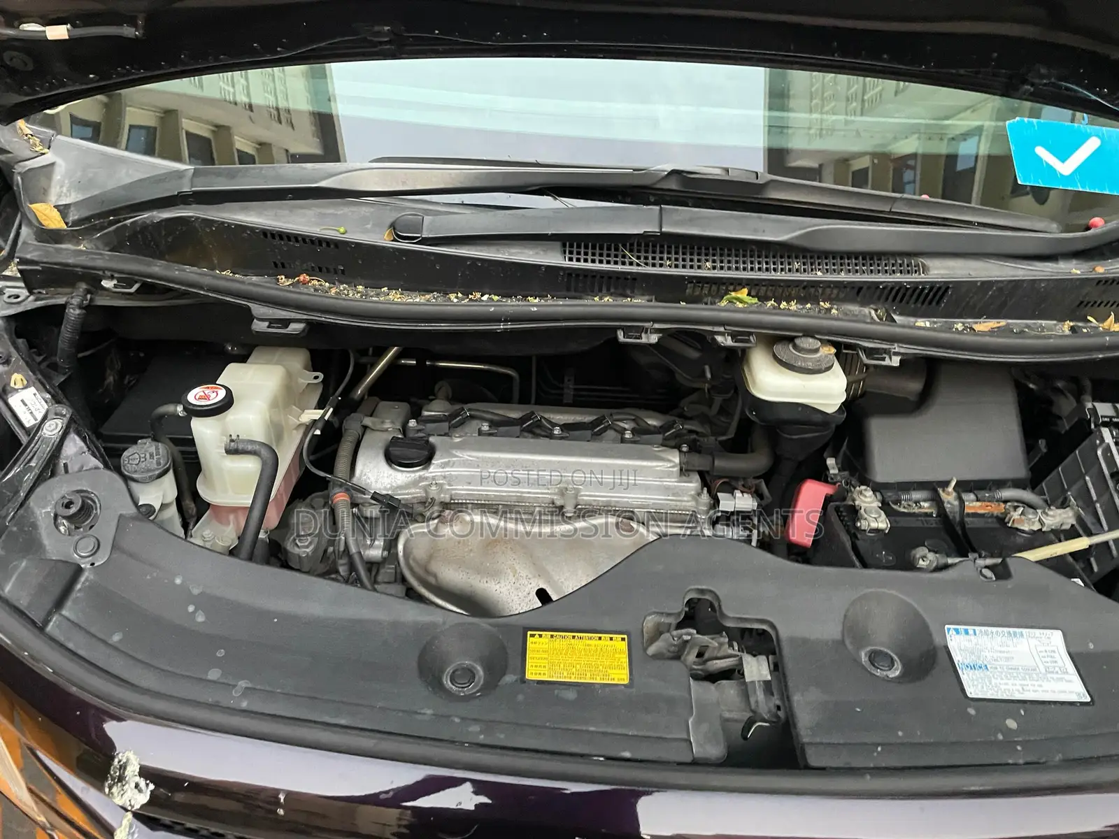 Toyota Vellfire 2009 Maroon