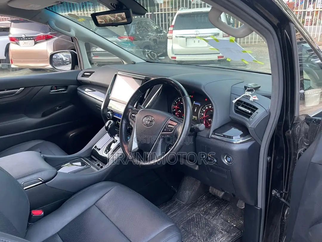 Toyota Alphard 2.5 Petrol FWD 2019 Black