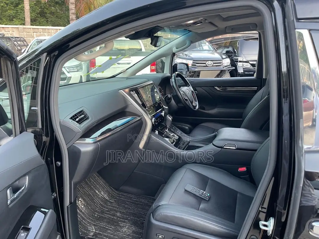 Toyota Alphard 2.5 Petrol FWD 2019 Black