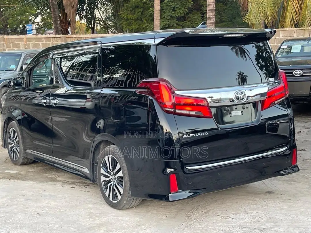 Toyota Alphard 2.5 Petrol FWD 2019 Black