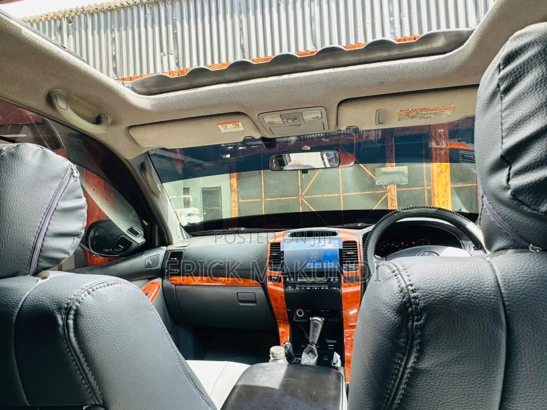 Toyota Land Cruiser Prado 2007 Black