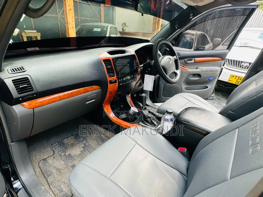 Toyota Land Cruiser Prado 2007 Black
