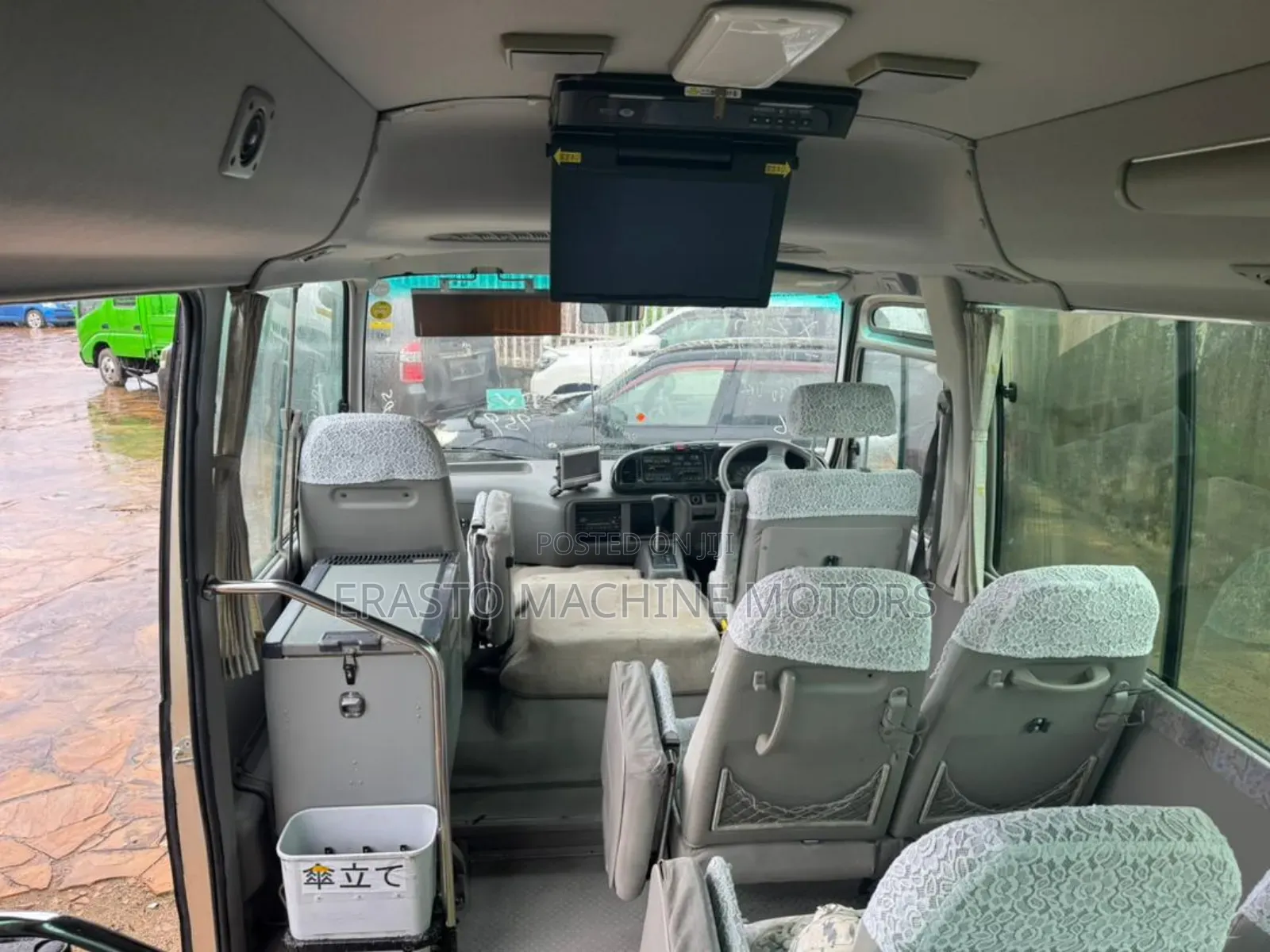 Toyota Coaster 2007 Gold