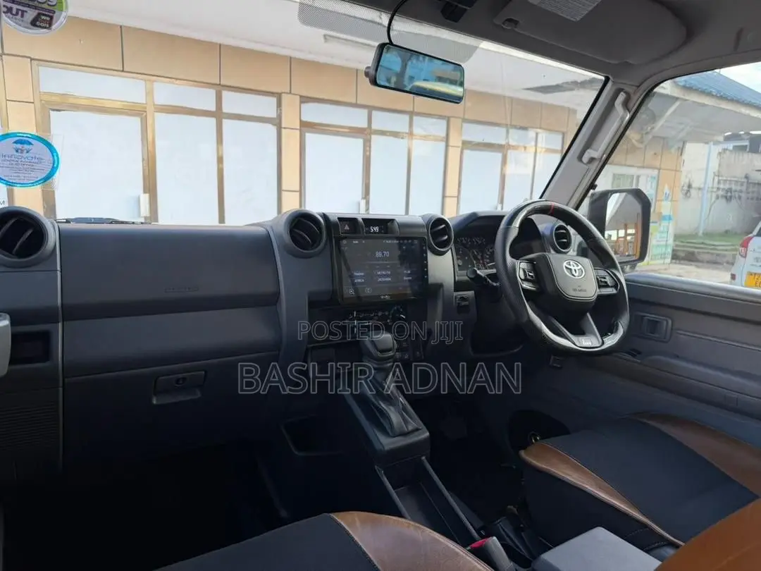 Toyota Land Cruiser 79 Series 2024 Gold