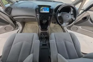 Toyota Harrier 2002 White
