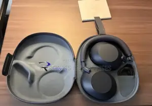 Sony Xm6 Wirelsss Noice Cancelling Headphones
