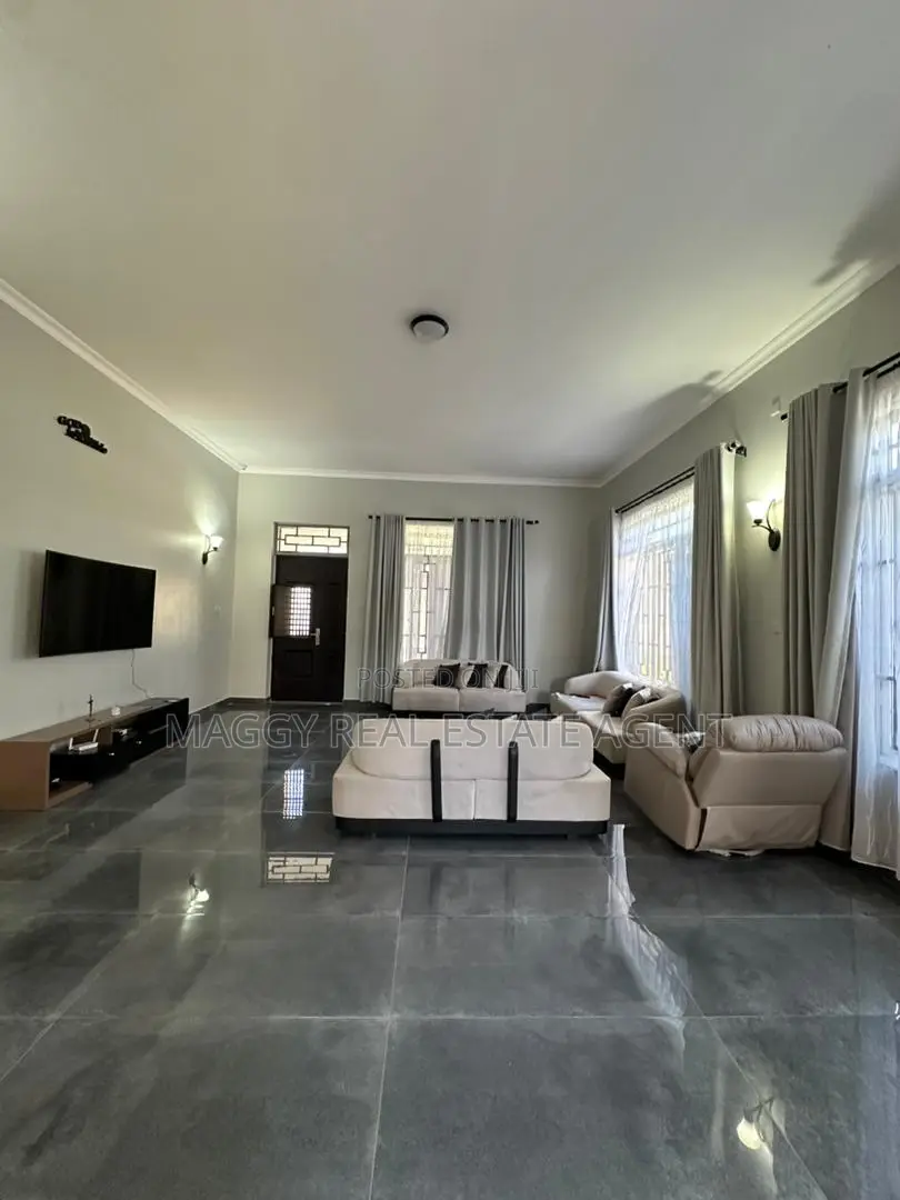 4bdrm House in Bunju Beach for rent