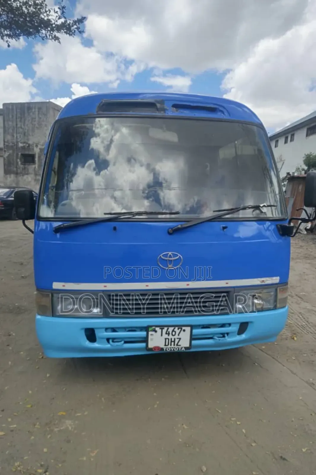 Toyota Coaster 2010 Blue