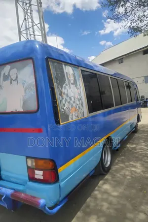 Toyota Coaster 2010 Blue
